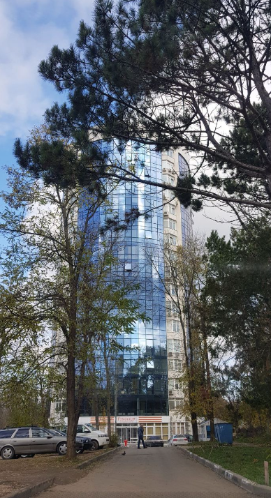 на ул. Беспалова